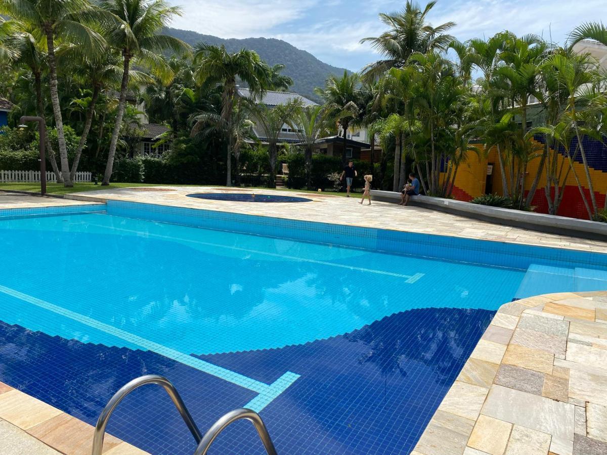 Waves Guest House Maresias Buitenkant foto
